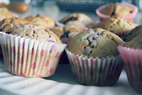 *Sunday baking : Milk chocolate & raspberry muffins*