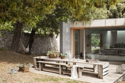 Refugi a Orient by Sagristà Simó Arquitectes Refugi a Orient by Sagristà Simó Arquitectes 10