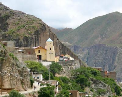 IRUYA, BETWEEN THE SKY AND THE MOUNTAINS