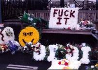UK comedy legend Malcolm Hardee – Irresponsible, thoughtless or malicious? Wreaths on the hearse at Malcolm Hardee's funeral