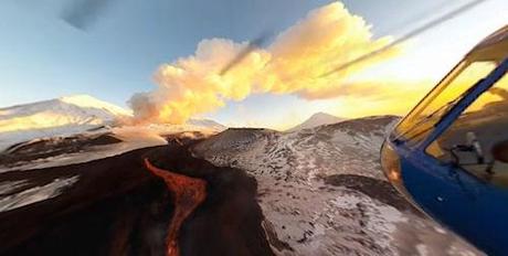 360° Video Of A Helicopter Flying Over Four Erupting Volcanoes
