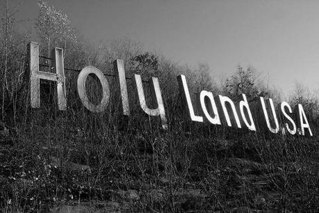 Holy Land, USA: from place of pilgrimage to creepy destination by ZiarciRose Flickr Commons