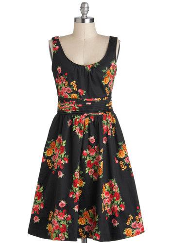 The Woman Who Wears It Flower the Leader Dress