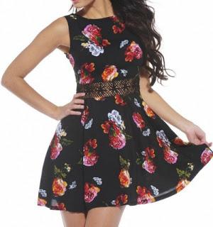 The Woman Who Wears It The Woman Who Wears It
