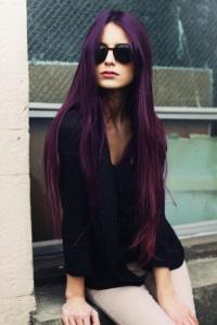 For now I'll let you know my favorite color....purple! I loooove dark purple...and how amazing would it be to have this hair!