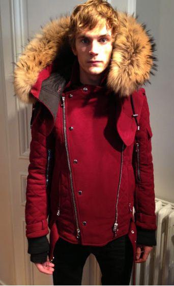 Balmain Fall/Winter 2013 Showroom Preview
View complete looks... Balmain Fall/Winter 2013 Showroom Preview
View complete looks...