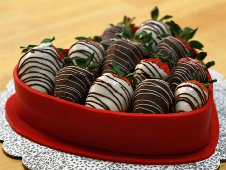Best Gift for Girlfriend valentine chocolate box 2