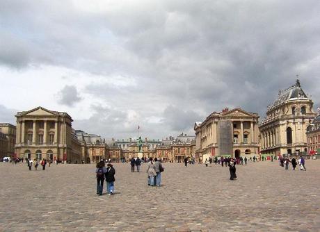 chateau de Versailles - main entrance - France