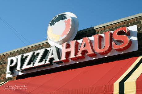 Pizza Haus: Batesville, Indiana 