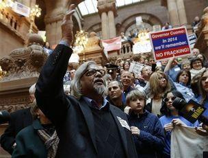 Hundreds Protest Fracking at New York Capital Arun Gandhi, grandson of nonviolent protest leader Mahatma Gandhi, speaks Monday during an anti-hydraulic fracturing rally at the Capitol in Albany.