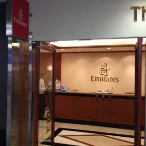 Emirates_Airlines_Business_Lounge_Mumbai_Airport2