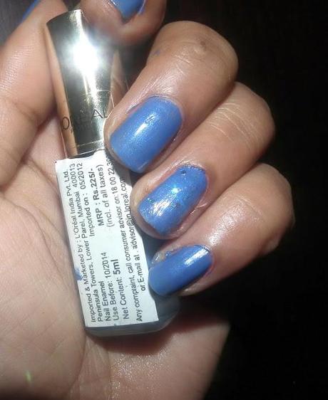 L'Oreal Color Riche Nail Paint in 610 Rebel Blue L'Oreal Color Riche Nail Paint in 610 Rebel Blue