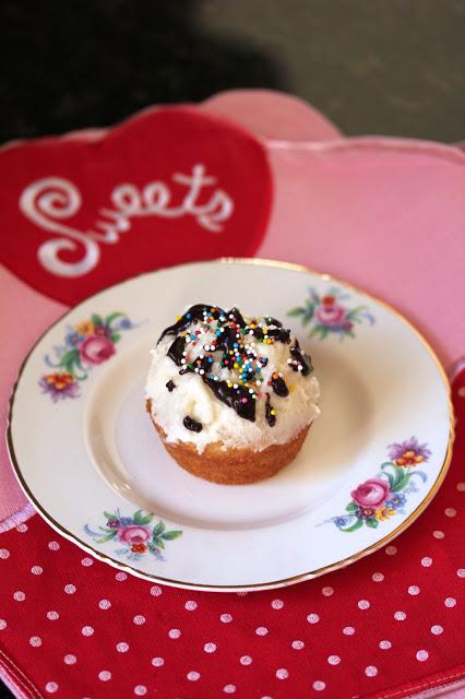 Banana Split Sundae Cupcakes