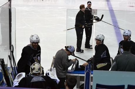 Game 16 : Penguins @ Sabres : 02.17.13 : Live Game Thread! Game 16 : Penguins @ Sabres : 02.17.13 : Live Game Thread!