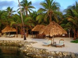 Belize - good conditions for kayaking, surfing and scuba diving