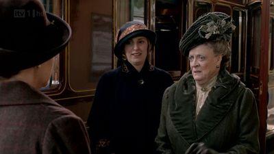 Dowager Countess, downton abbey recap, downton abbey jewelry, downton abbey christmas special