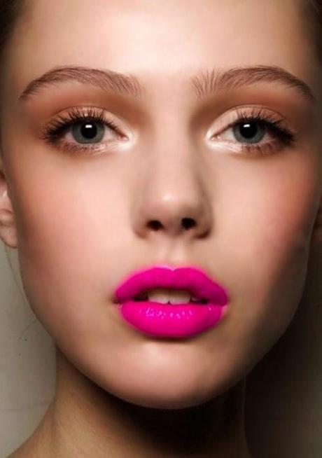 beauty trend [pink lips]