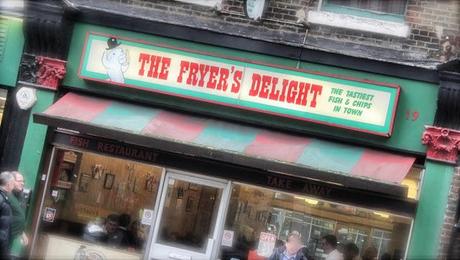 Best Fish & Chips in London: The Fryer's Delight!