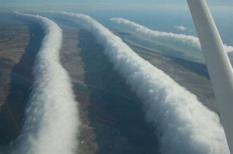 5 one-of-a-kind places on Earth Tubular cloud photo by Mick Petroff