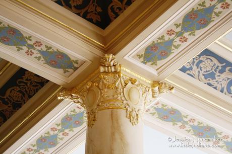 French Lick Springs Resort: Grand Colonnade Restaurant French Lick Springs Resort: Grand Colonnade Restaurant