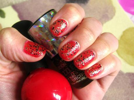 NOTD - Ladybug with glitter IMG_5366