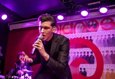 Willy Moon 21 620x429 WILLY MOON PLAYED PIANOS [PHOTOS]