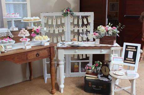 Modern Vintage Wedding Table by Sweet Details Modern Vintage Wedding Table by Sweet Details