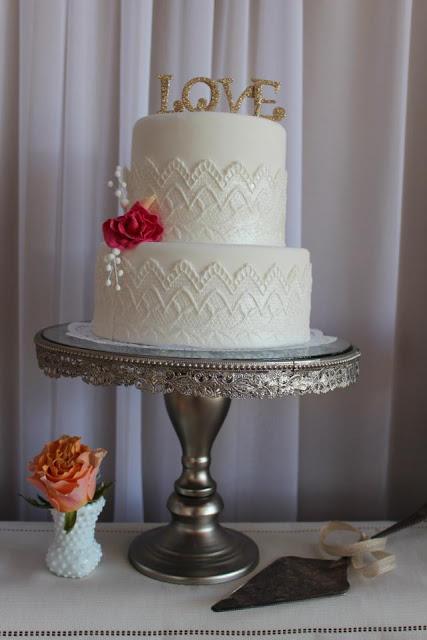 Modern Vintage Wedding Table by Sweet Details Modern Vintage Wedding Table by Sweet Details