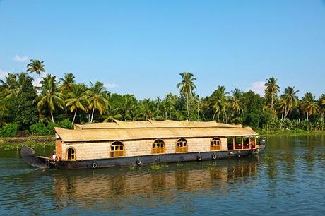 Houseboat in Kerala and China