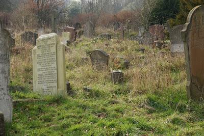Ladywell Cemetery, motor buses and 'the Black Death'