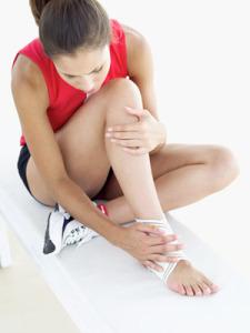 woman-leg-injury-mdn