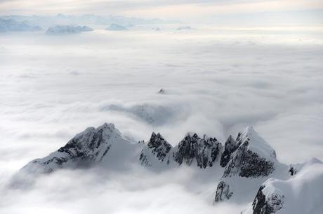 How to shoot gorgeous pictures above the clouds, against the sun, at -15°C artborghi-santis-overthecloud-1