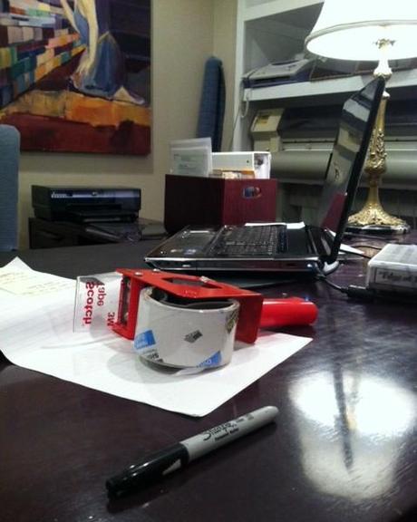 Yes spaces desk photo Yes spaces desk Moving the Family: Drama or Adventure?