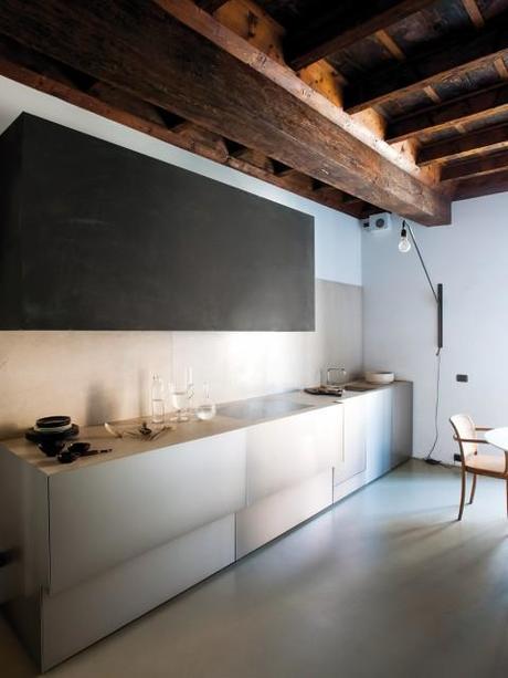 Inspired: Contemporary renovation in Italy