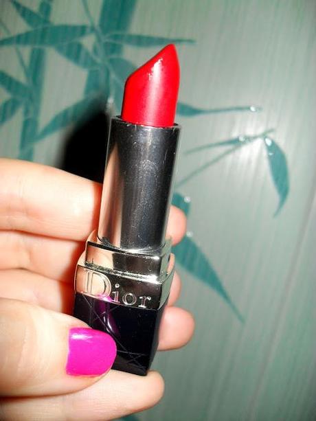 EVERY DAY IS A RED CARPET: CHRISTIAN DIOR CELEBRITY RED LIPSTICK #999 REVIEW AND SWATCHES
