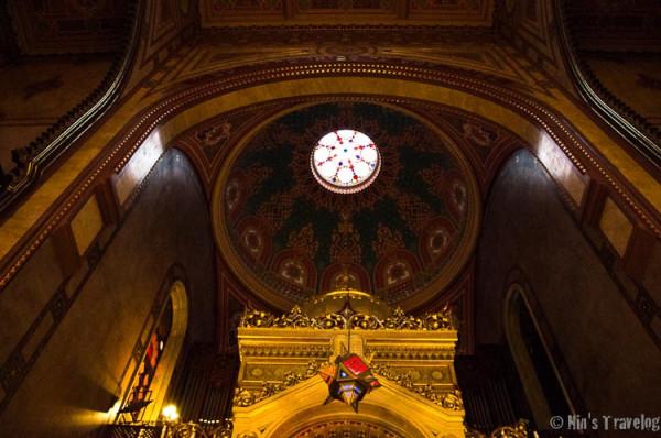 Visiting Dohány Street Synagogue in Budapest. Torah-arch