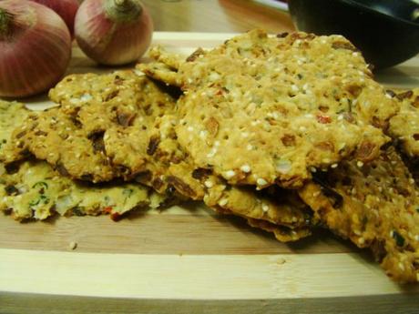 Spicy Onion and Sesame Crackers Daring Bakers Part II