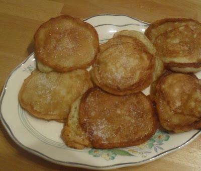Ta-dah! Tuesday - Minute Make Puddings - Banana Pancakes