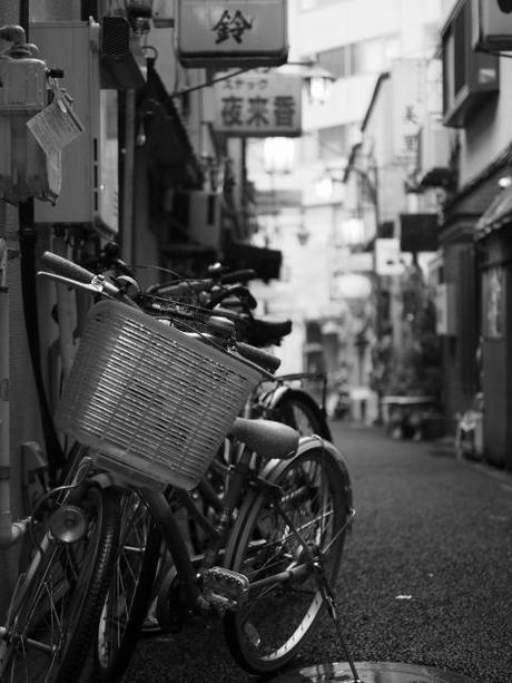 P2060194 消えつつある池袋の横丁 /  attractive alleys are disappearing from Ikebukuro,metropolitan city