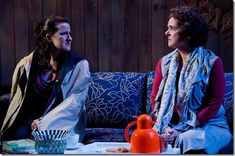 Marika Mashburn and Jan Sodaro star in Akvavit Theatre's Review: Gjenganger (Akvavit Theatre)