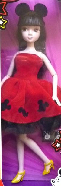 Dolly Review: Kurhn Doll with Living Room Set Disney Themed doll