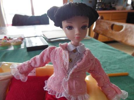 Dolly Review: Kurhn Doll with Living Room Set Kuhrn's pink jacket