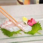 sashimi-with-shiso-leaves