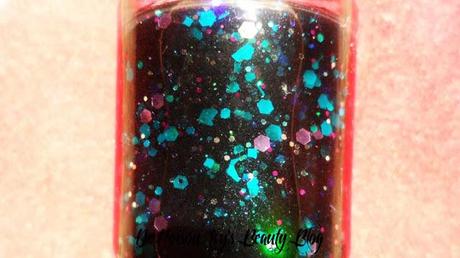 Wing Dust Collections Glitter Polish Swatches Wing Dust Collections Glitter Polish Swatches