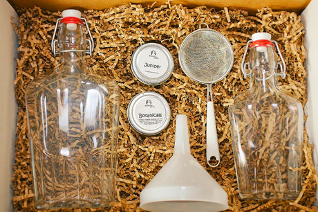 The Homemade Gin Kit Gin Kit