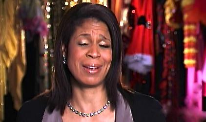 dd5 Dance Moms: If You Wanna Be The Apple Of Her Eye, You Better Push It And Throw It And Fix That Face.
