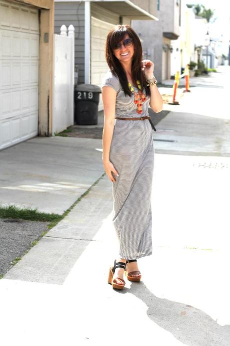 spring style inspiration: taking the maxi dress from casual to chic Sara-Bacon-Maxi-Dress-Style-Post-Striped-Casual-Everyday-Long-Belted-Belt-Necklace-Chunky-Colorful-Costume-Jewelry-Sidewalk-Street-Fashion-3