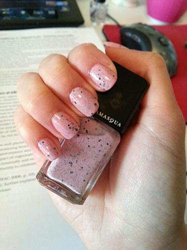 Illamasqua I’mperfection Speckled Nail Polish Illamasqua Speckled Nail Varnish Scarce