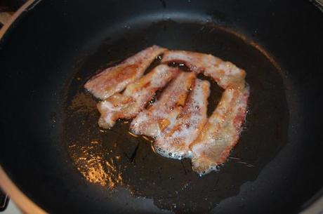how to fry bacon