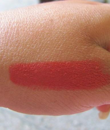 Colorbar Matte Lipstick  Review